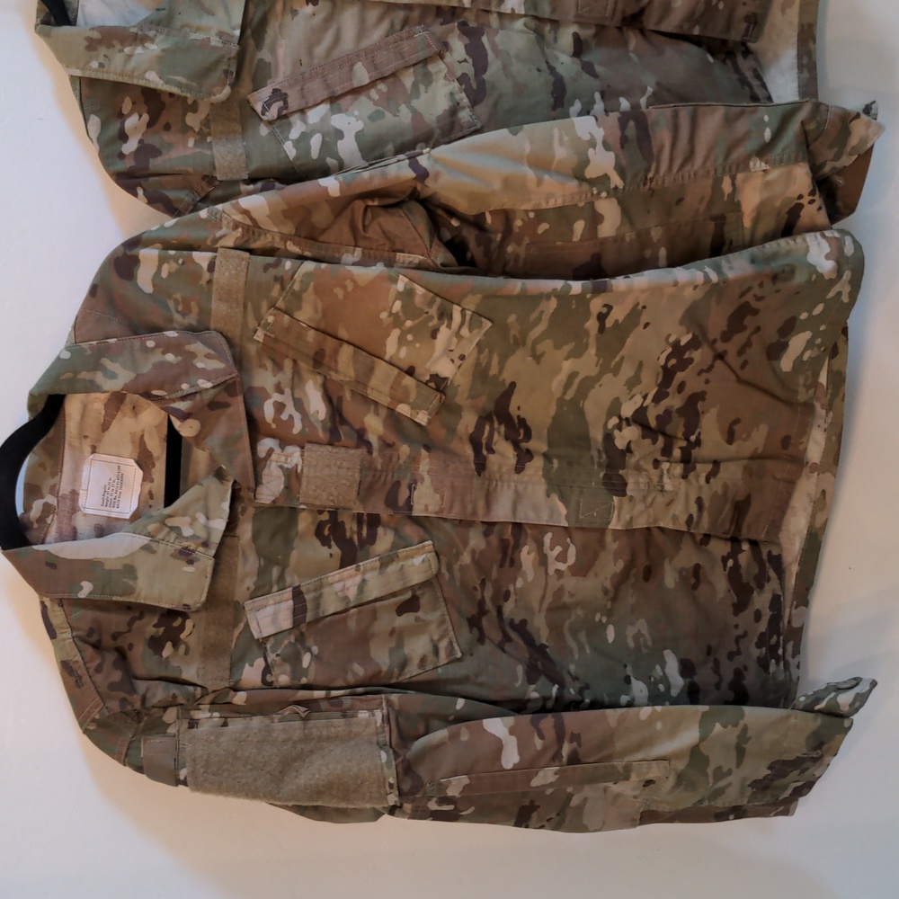 U.S. Army Top Coat Jacket Uniform OCP Small Regular